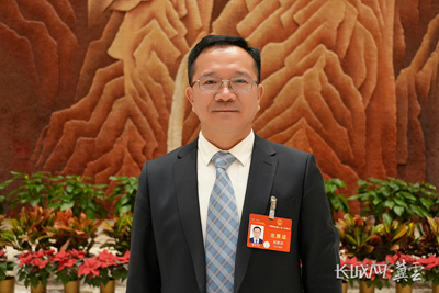 代表履責(zé)，兩會(huì)聲音｜中國樂凱黨委書記、董事長(zhǎng)侯景濱履職盡責(zé)、建言獻(xiàn)策